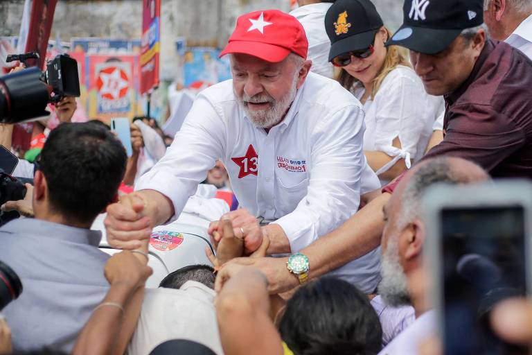 O ex-presidente Lula (PT) participa de evento de campanha em Salvador
