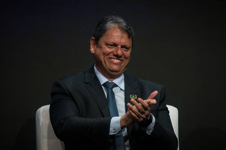 Tarcísio de Freitas, 47, do Republicanos, foi eleito governador de São Paulo em sua primeira disputa; na foto, aparece na abertura do Congresso Aço Brasil no Hotel Unique, em SP