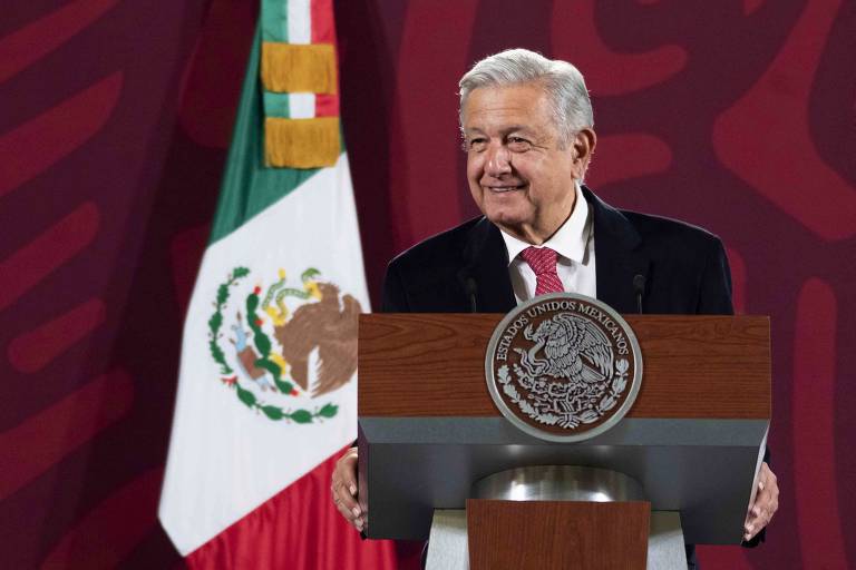 Do México, o preidente Andrés Manuel López Obrador cumprimentou o petista.'Parabéns, irmão e companheiro Lula. O povo do Brasil demonstrou mais uma vez sua vocação democrática e, principalmente, sua inclinação para a igualdade e a justiça'