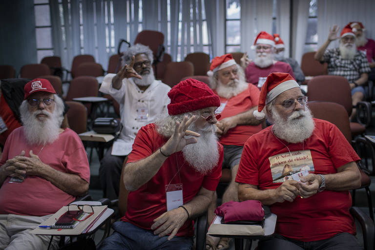 Papai Noel mais experiente do Brasil ensina, em curso, diferentes jeitos de  falar 'hohoho'; saca só – Vírgula