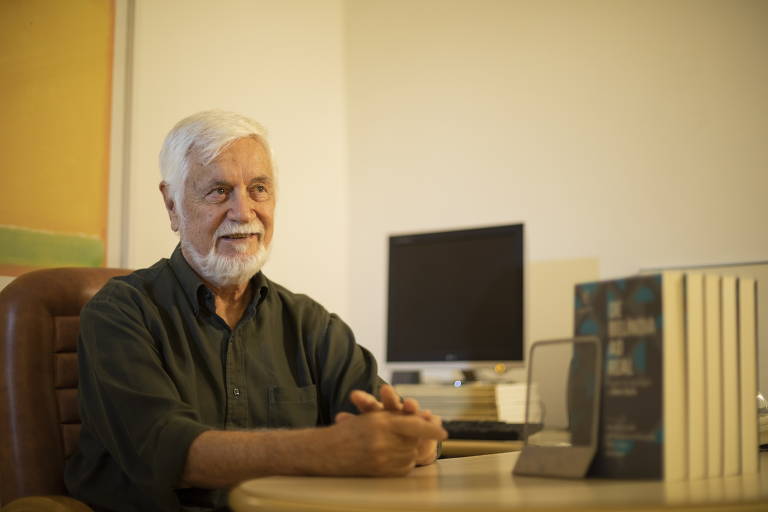 Edmar Bacha, um dos criadores do Plano Real, declarou seu apoio a Lula no 2º turno