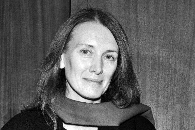 Annie Ernaux, Nobel de Literatura, desafia lugar da ficção e da mulher