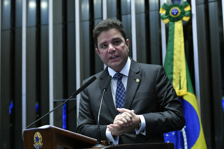 Governador do Acre admite fiscalização frouxa e fala em 'prejuízo grande' se não apoiasse Bolsonaro