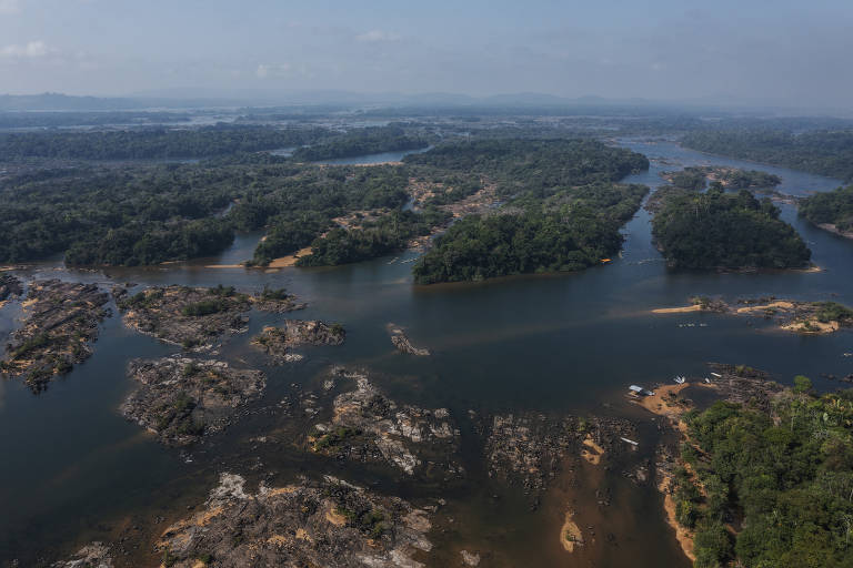 Ribeirinhos do Xingu ficam sem peixe e sem saída após Belo Monte