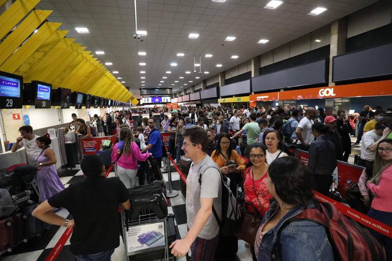 Congonhas tem 233 voos cancelados; veja orientações das companhias