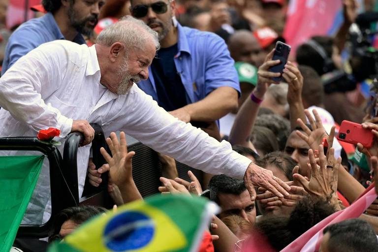 Leitores comentam editorial da Folha sobre Lula e seus planos para a economia