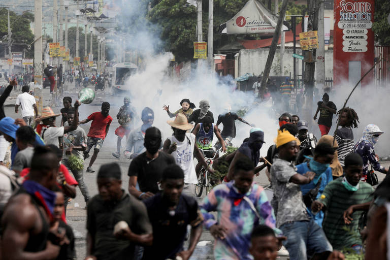 Milhares protestam contra premiê do Haiti em grave crise humanitária