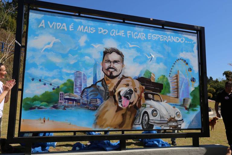 Balneário Camboriú ganha área para cães e memorial em homenagem a Jesse e Shurastey