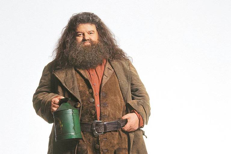 Atores de Harry Potter lamentam morte de intérprete do personagem Hagrid na série