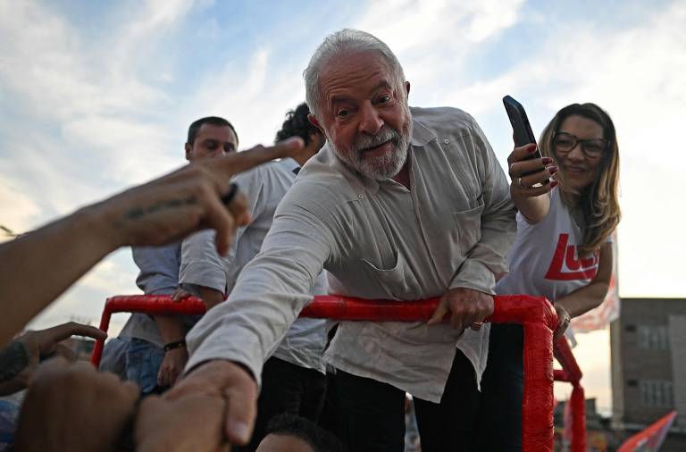 Debate: Lula e Bolsonaro estancam desgaste, dizem equipes - 29/10/2022 -  Poder - Folha