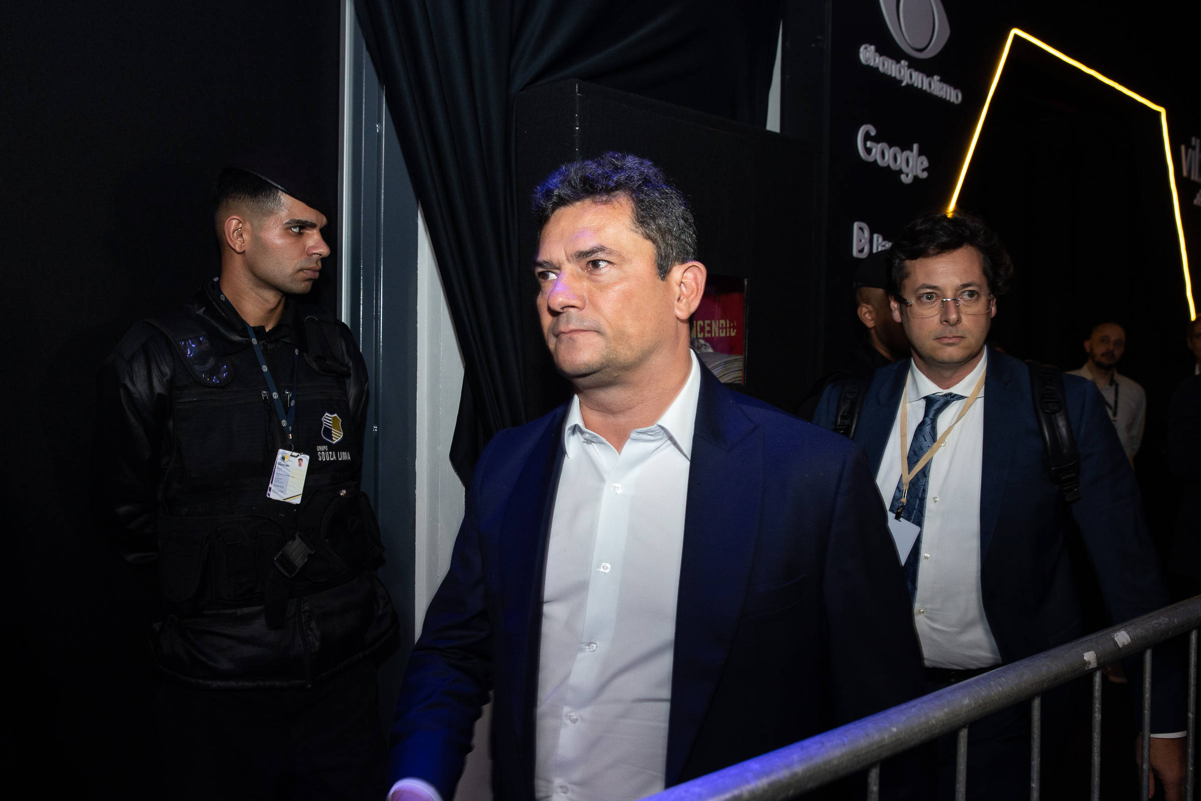 Tras respaldar a Bolsonaro en debate, Moro viaja a España – 17/10/2022 – Panel