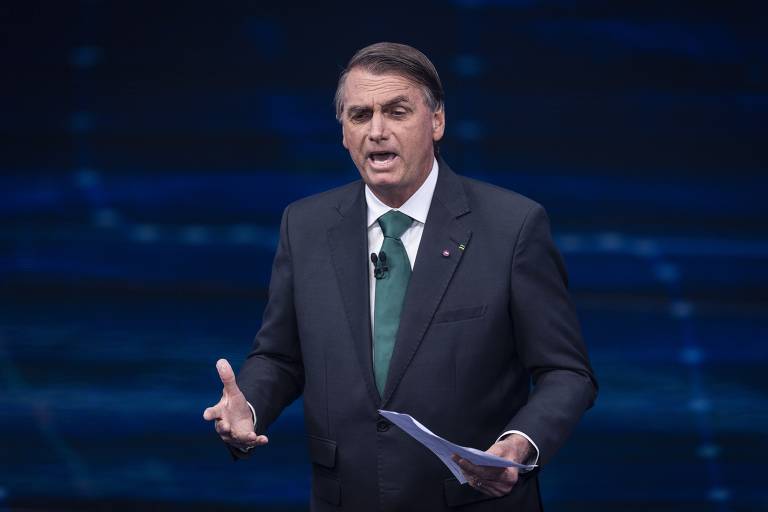 Debate na Band entre os candidatos que disputam o segundo turno