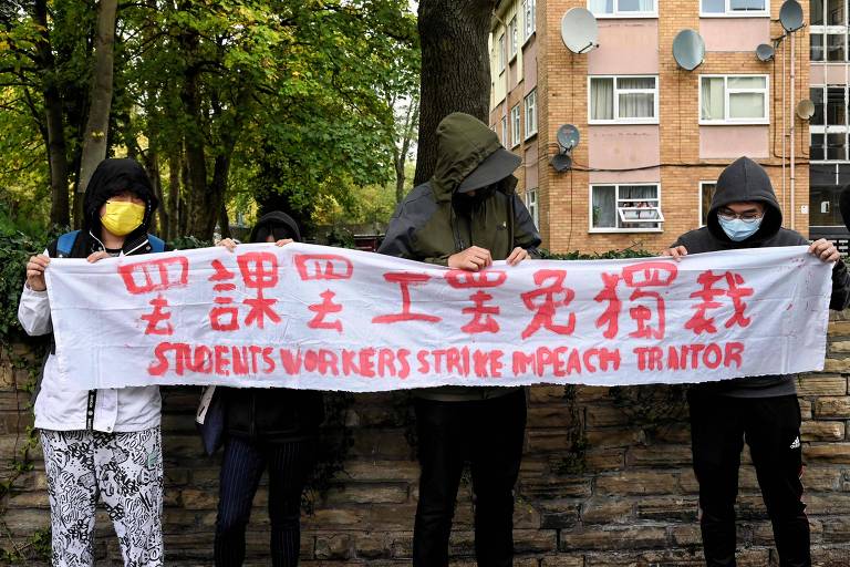 Reino Unido convoca diplomata da China após agressão a manifestante pró-democracia