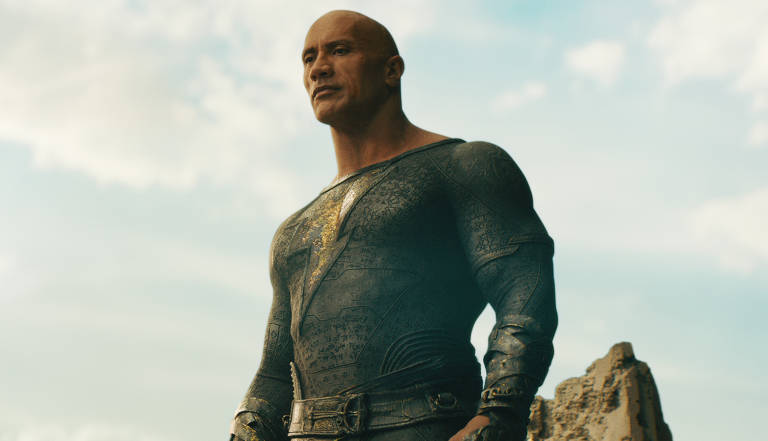 Dwayne Johnson, fala sobre o complicado equilíbrio tonal do filme do Adão  Negro