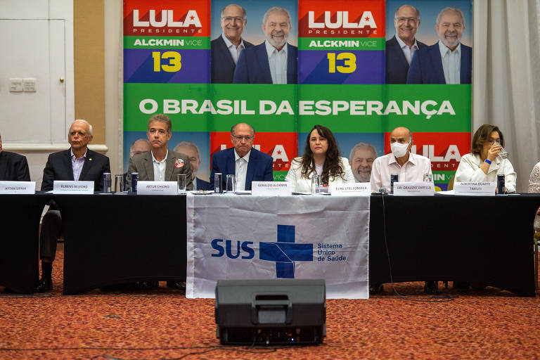 O ex-governador e candidato à Vice-presidência na chapa de Luiz Inácio Lula da Silva (PT), Geraldo Alckmin (PSB), se reuniu com representantes da Saúde no dia do médico
