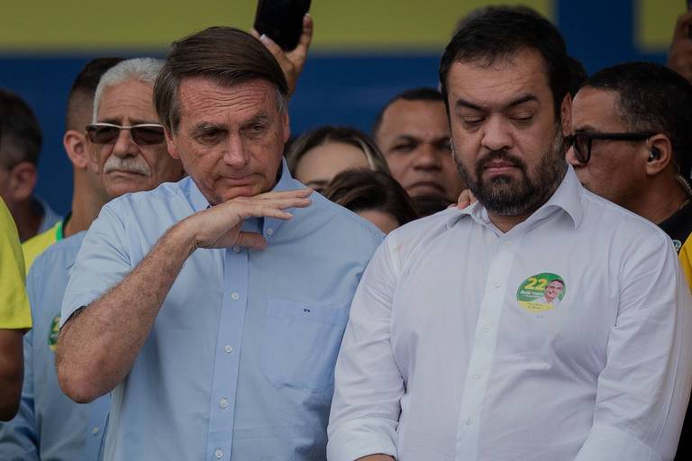 Bolsonaro blefou com os militares e tomou um contra-ataque', diz cientista  político