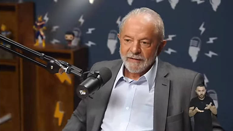 O ex-presidente Lula em participação no podcast Flow 