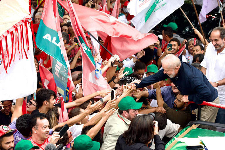 O presidente Lula durante a campanha das eleições presidenciais de 2022