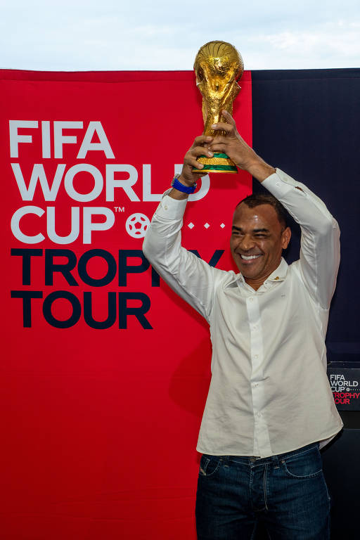 Tour da Taça da Copa do Mundo passa por Rio de Janeiro e São Paulo