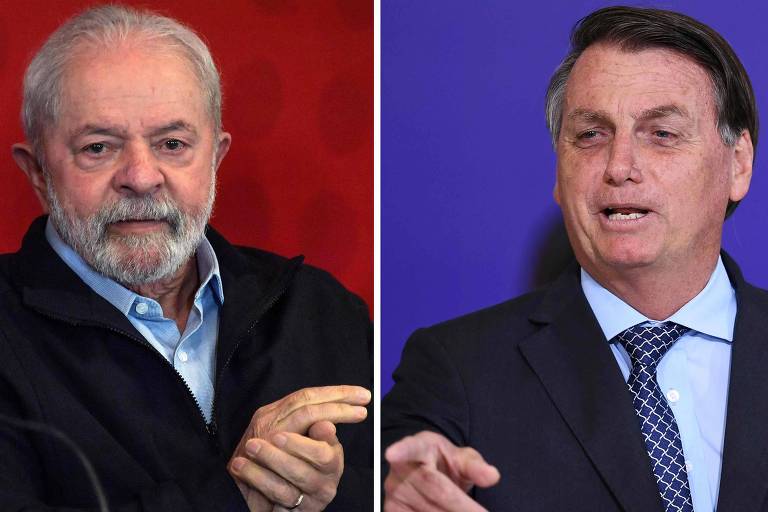 Lula é um homem branco, idoso, calvo, com cabelo e barba grisalhos, nariz um pouco achatado e orelhas grandes. Está à esquerda da imagem. O presidente Jair Bolsonaro é um homem branco, idoso, com cabelos pretos e algumas mechas grisalhas. Na foto, ele aparece à direita.