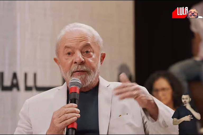 O ex-presidente Lula (PT) participa de live organizada por sua campanha