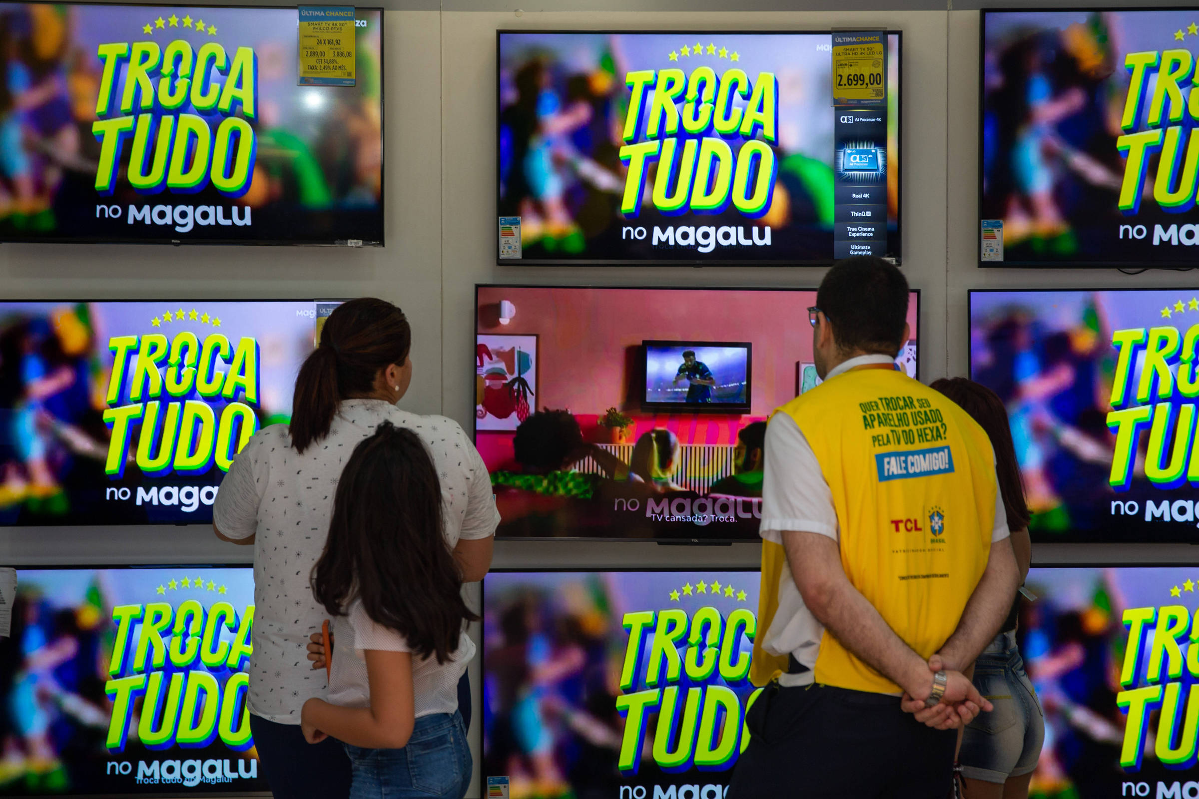 Assistir futebol online é mais caro do que assinar pacote com 200 canais de  TV · Notícias da TV