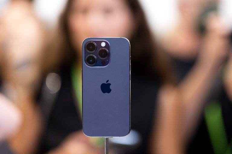 O iPhone 14 foi lançado pela Apple em 2022