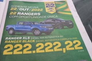 Anúncio em jornal de caminhonete a R$ 222.222,22