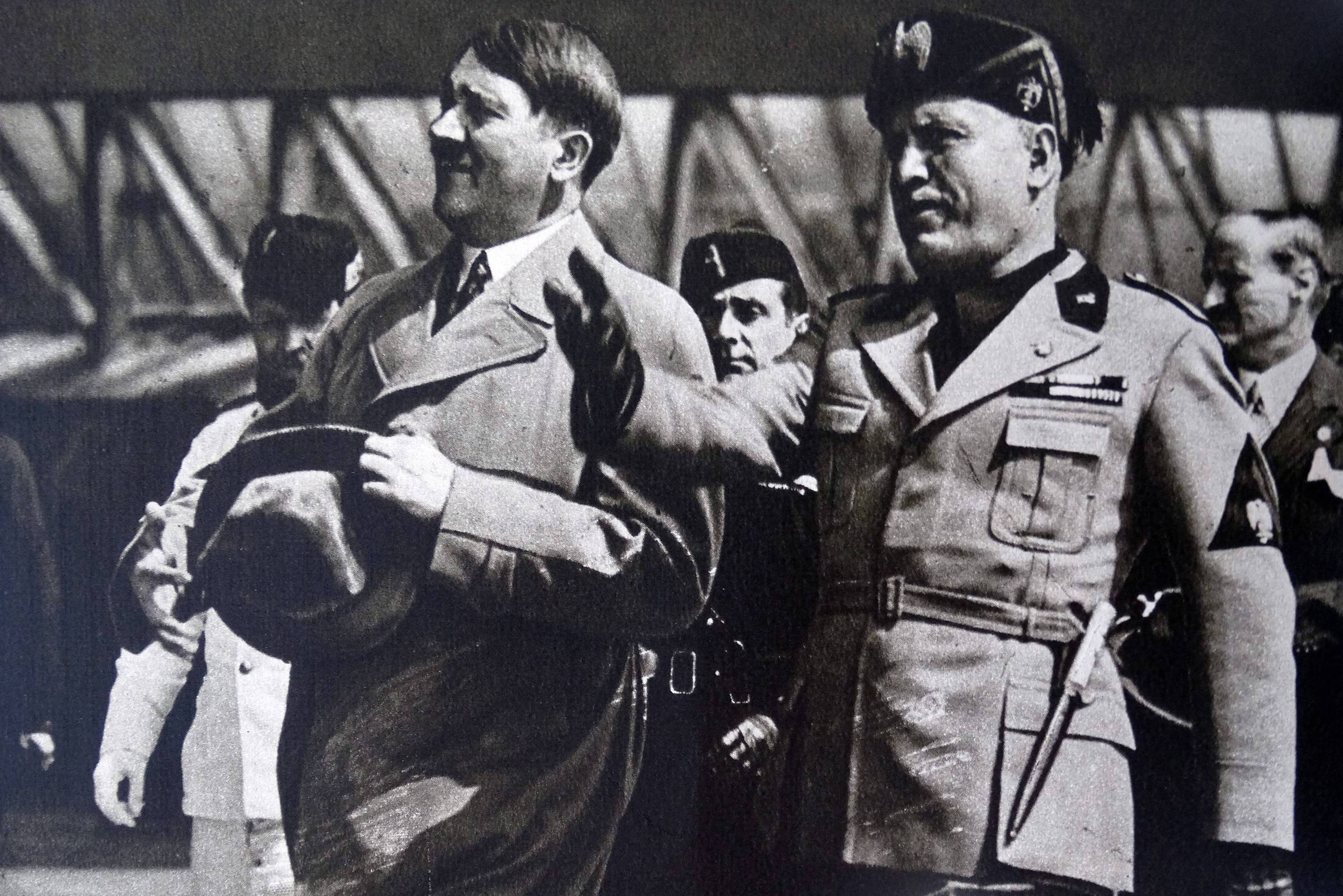 Carlo Ginzburg vê ponto de contato entre Trump e Mussolini