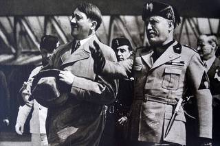 Italian Fascist leader Mussolini (right)welcomes Nazi German leader Adolf Hitler to Venice 1934