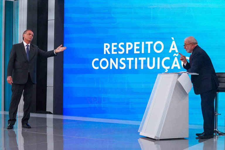 Bolsonaro e Lula discutem no debate final do segundo turno de 2022, realizado pela TV Globo