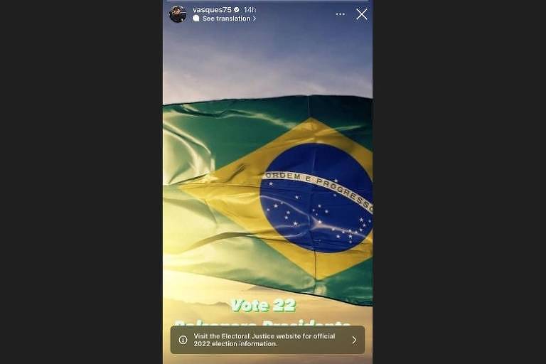 Publicação feita pelo diretor-geral da PRF mostra imagem do Brasil e o texto "vote 22. Bolsonaro presidente"