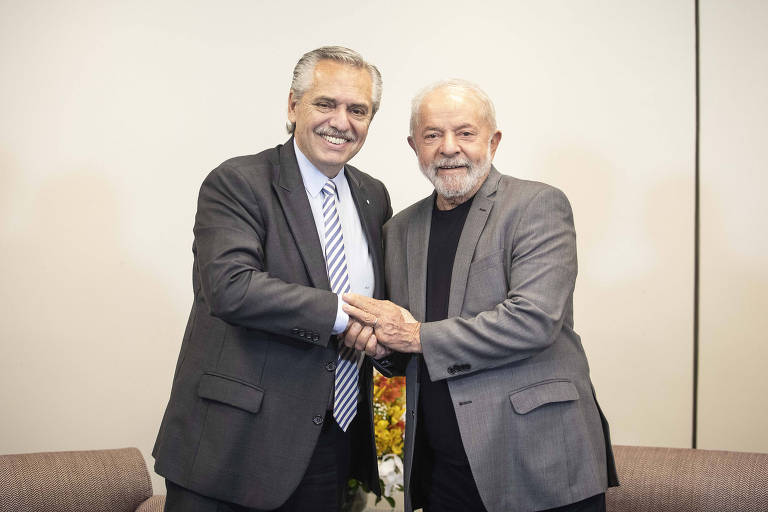 Lula recebe a visita de Alberto Fernández em hotel em São Paulo