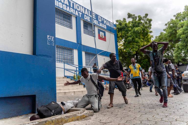 Jornalista morre durante protesto contra prisão de jornalista no Haiti