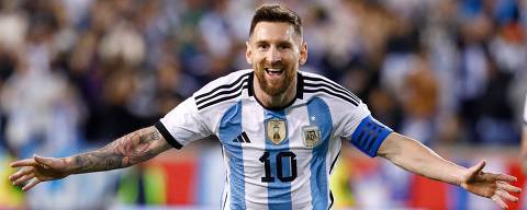 (FILES) In this file photo taken on September 28, 2022, Argentina's Lionel Messi celebrates his goal during the international friendly football match between Argentina and Jamaica at Red Bull Arena in Harrison, New Jersey. - The captain of the Argentine national team and superstar of Paris Saint-Germain Lionel Messi announced that the World Cup 2022 in Qatar would 