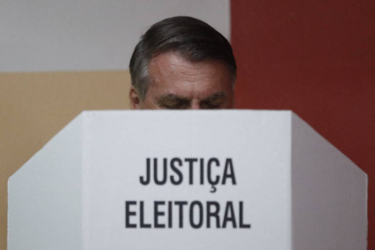 Quais crimes cometidos por Bolsonaro podem torná-lo inelegível
