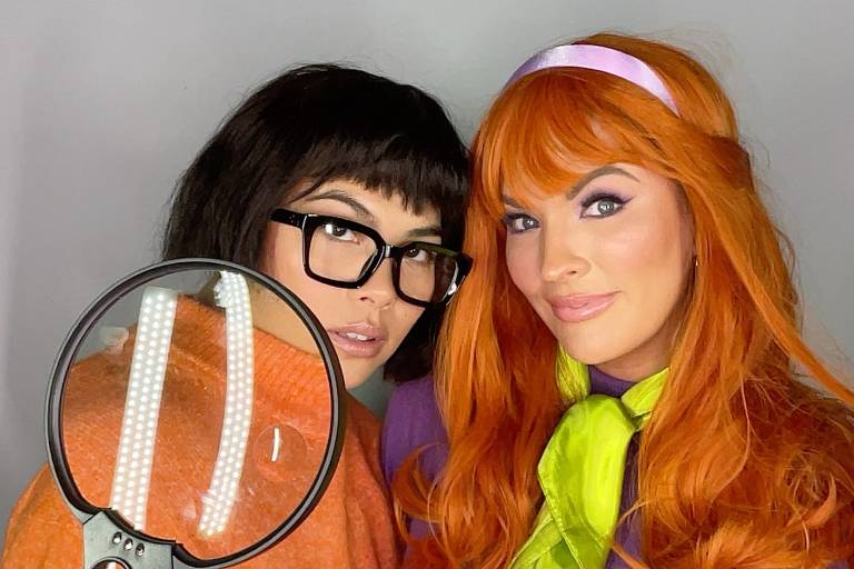 Nostalgia, com 'Scooby Doo', guia celebridades no Halloween; veja fotos