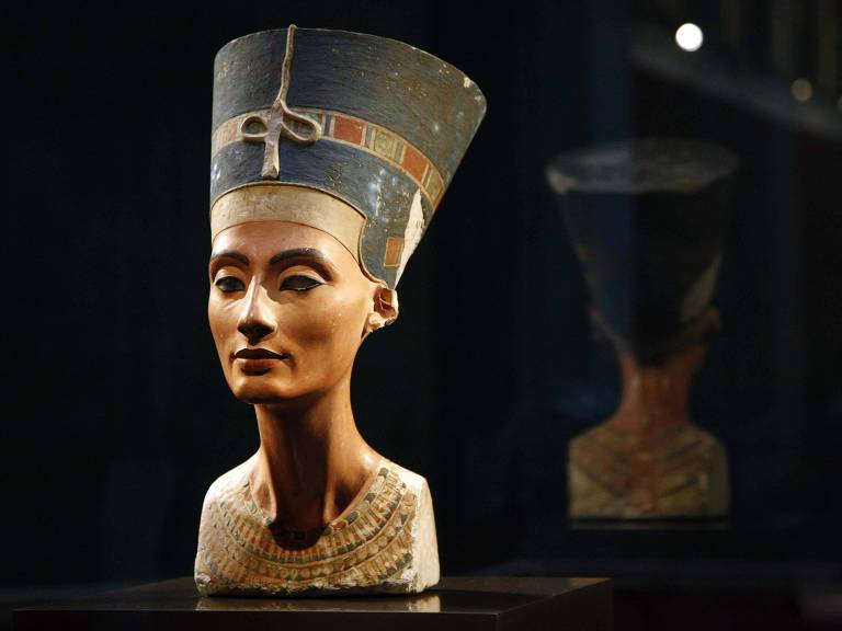Busto da rainha Nefertiti, de 3.400 anos