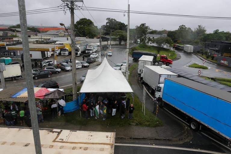 Trevo na BR-280 em Canoinhas segue com bloqueio parcial