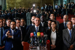 Bolsonaro se pronuncia 45 horas após derrota nas urnas