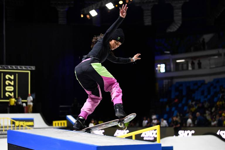 Rayssa Leal em ação na final do Campeonato Mundial de street, no Rio de Janeiro; em 2022, ela venceu todas as competições que disputou