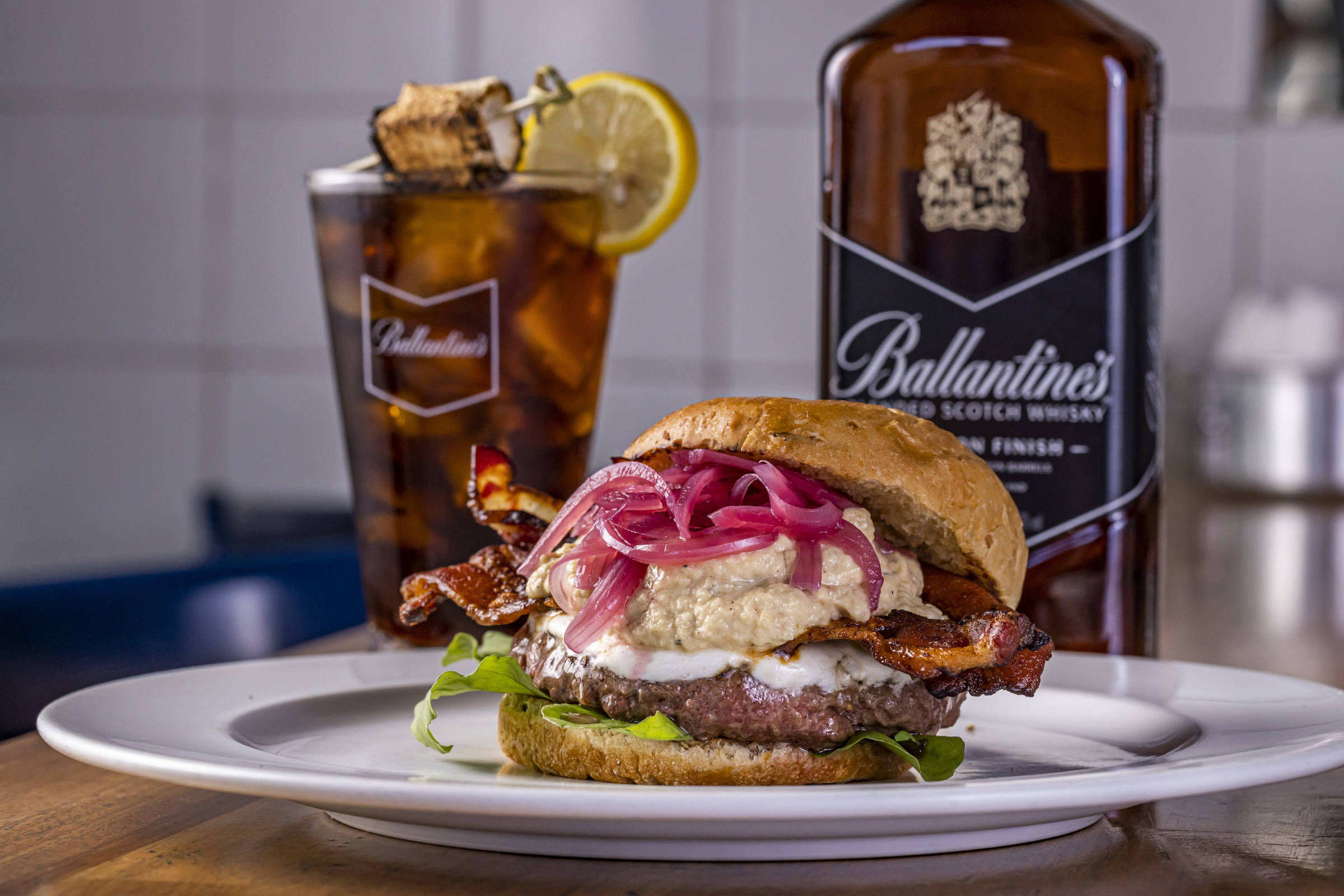 Burger Fest: festival gastronômico reúne 38 hamburguerias no DF, O que  fazer no Distrito Federal