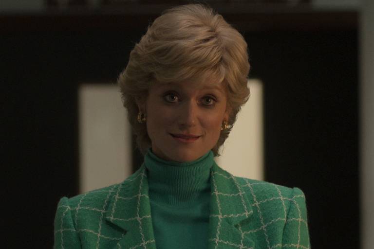 Elizabeth Debicki em cena da quinta temporada da série 'The Crown'