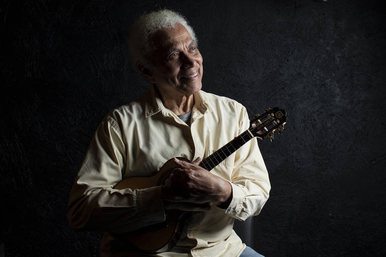 Retrato de Paulinho da Viola, que completa 80 anos, em estúdio no bairro de Botafogo, no Rio de Janeiro