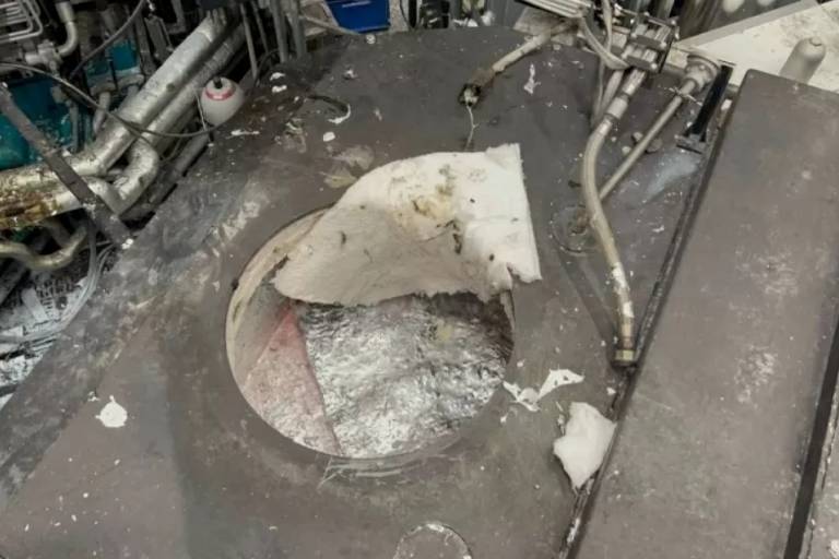 Tanque de alumínio derretido em que jovem eletricista caiu na Suíça. Foto: Divulgação Polícia de St. Gallen