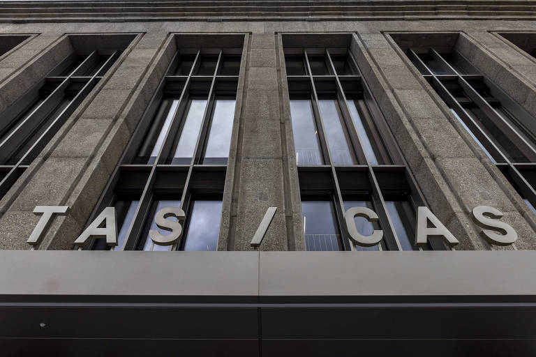 Na fachada da Corte de Arbitragem do Esporte, em Lausanne, na Suíça, aparecem as letras TAS e CAS