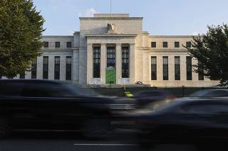 Federal Reserve Set Raise Rates Again To Combat Continued Inflation
