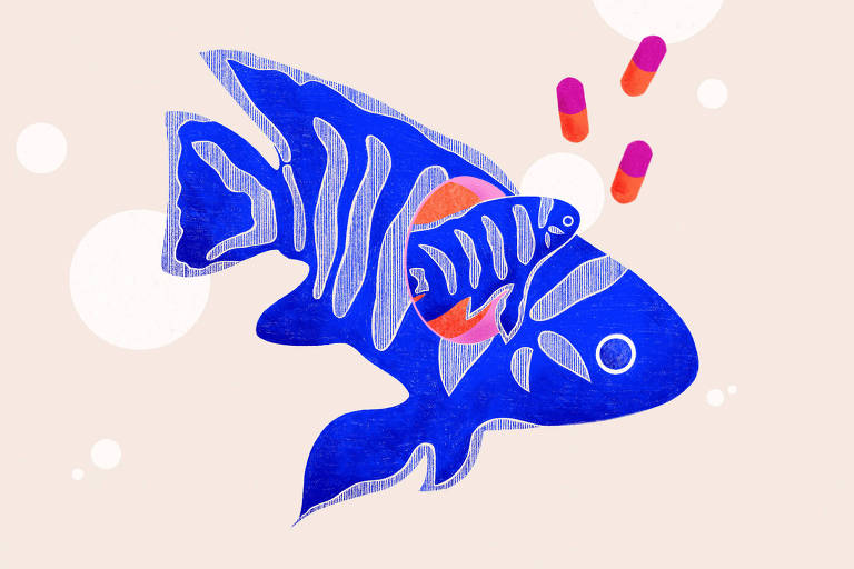 Arte ilustra um peixe azul; nele há um círculo do qual sai um peixe idêntico, só que menor; há três comprimidos de medicamentos acima deles