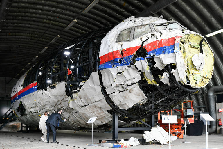 Investigação da Holanda aponta que Putin enviou míssil que derrubou avião civil na Ucrânia