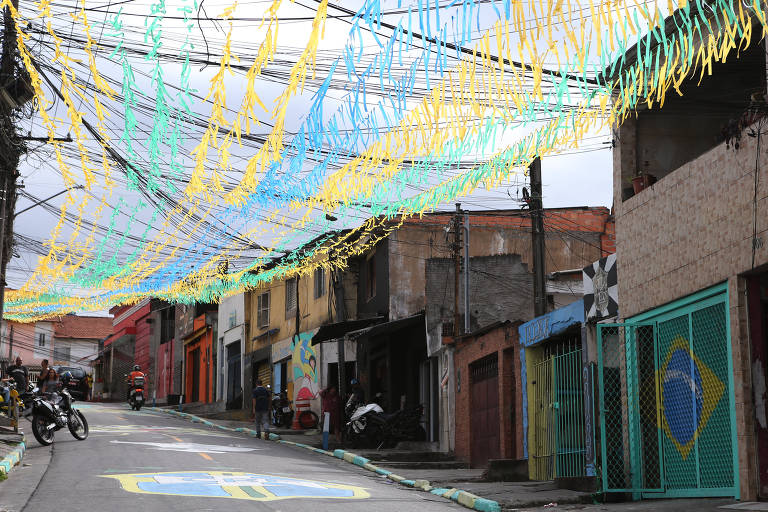 Copa 2022: Paulistanos entram no clima verde e amarelo - 18/11